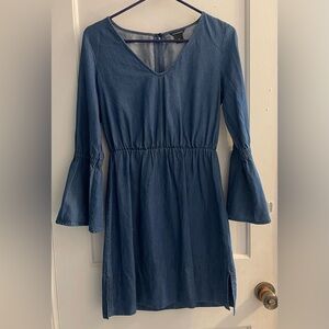 Club Monaco Blue Chambray Flared Sleeve Mini Dress Size 0